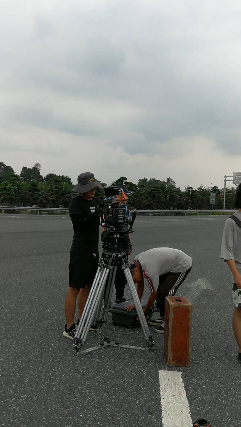 依兰县TVC拍摄公司：唤醒集体记忆，构建跨代际沟通桥梁